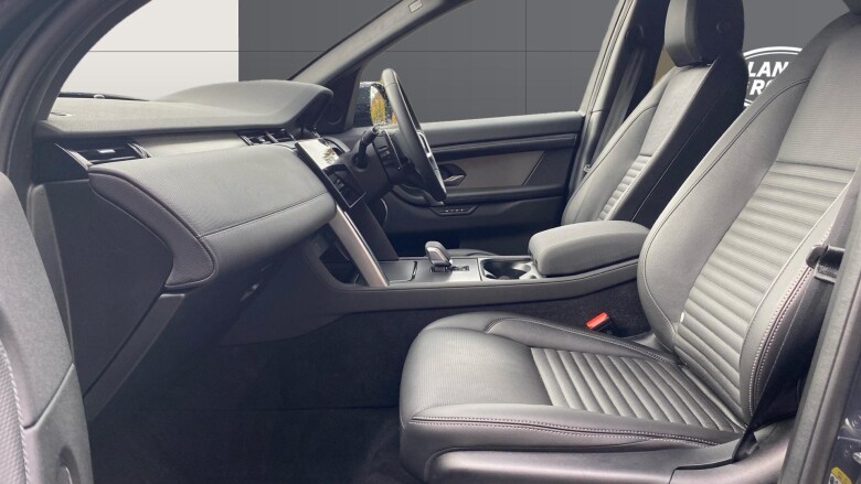 Land Rover Discovery Sport 2.0 D200 Dynamic SE 5dr Auto [5 Seat] Diesel Station Wagon